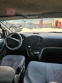 Hyundai H-1